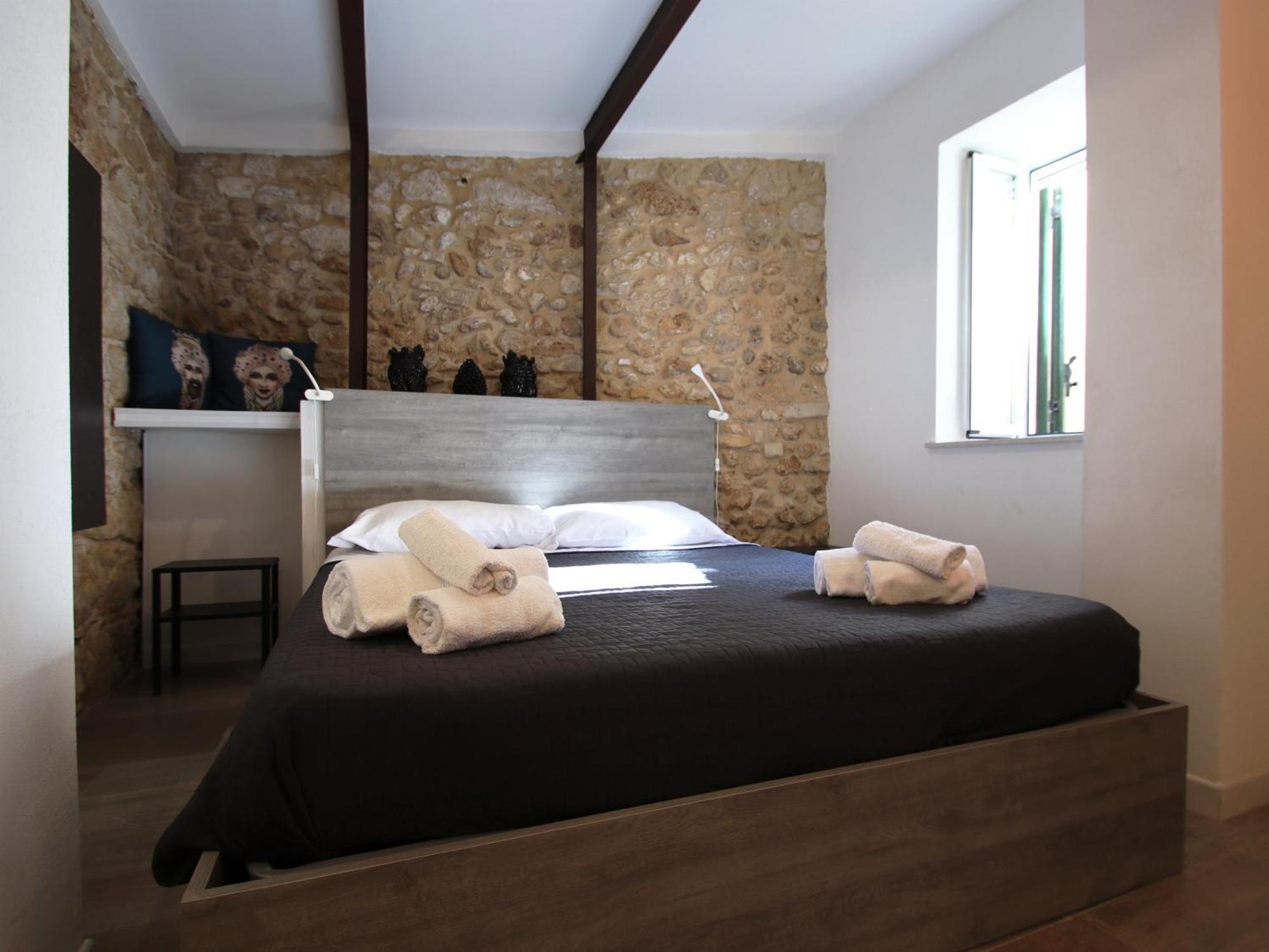 Elite Room Noto Buitenkant foto